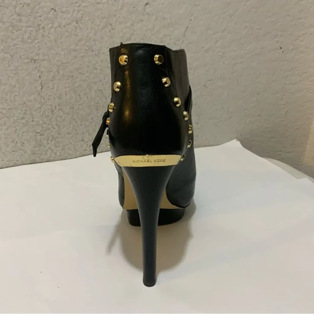 MICHAEL KORS BLACK LEATHER PEEP TOE BOOTIES 9 M